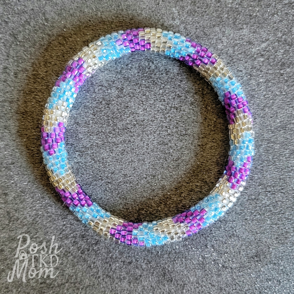 🔥☯️FINAL PRICE!!!☯️🔥 Glass Bead Bracelet (Purple/Blue/White) - NWOT